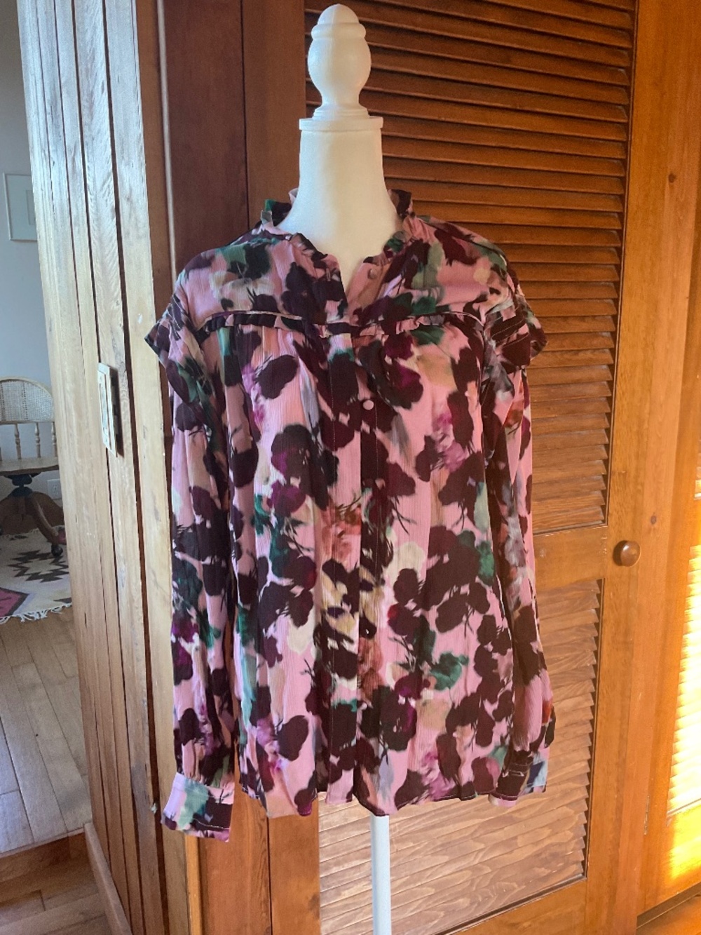 Reiss Floral Ruffle Blouse Pink Burgundy Rayon print US size 4
